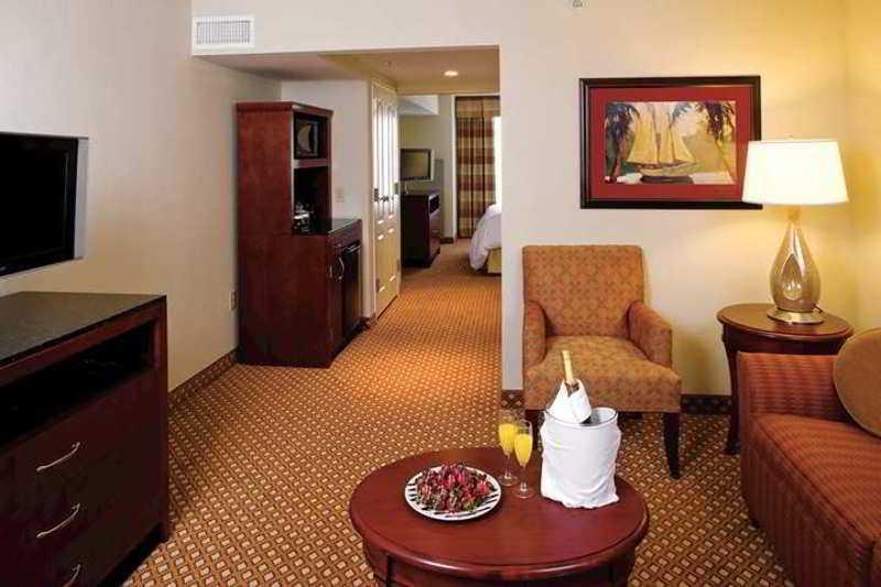 Hilton Garden Inn Toronto/Брамптън Стая снимка